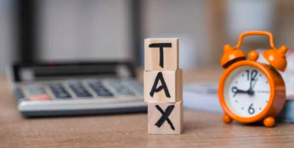 वित्त मंत्री ने इनकम टैक्स रिटर्न में संशोधन करने की अंतिम तारीख को 31 दिसंबर से बढ़ाकर 31 मार्च करने का प्रस्ताव रखा।